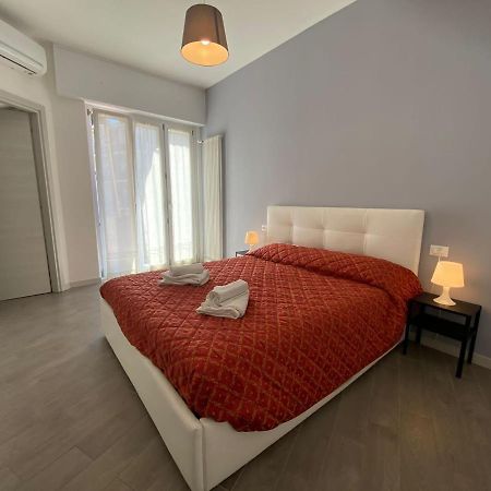 Gianluca Apartments 7 Финале Лигуре Екстериор снимка